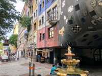 白水公寓 Hundertwasserhaus，童話世界般的藝術建築