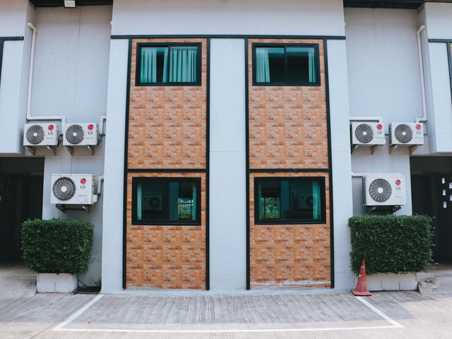 โรงแรมมาที่นี่ คลองหนึ่ง