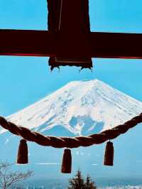 "Mount Fuji: Japan’s Eternal Symbol of Beauty and Strength"