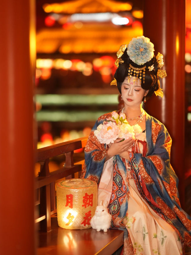 盛唐氛圍感拉滿，彩霞亭漢服拍攝