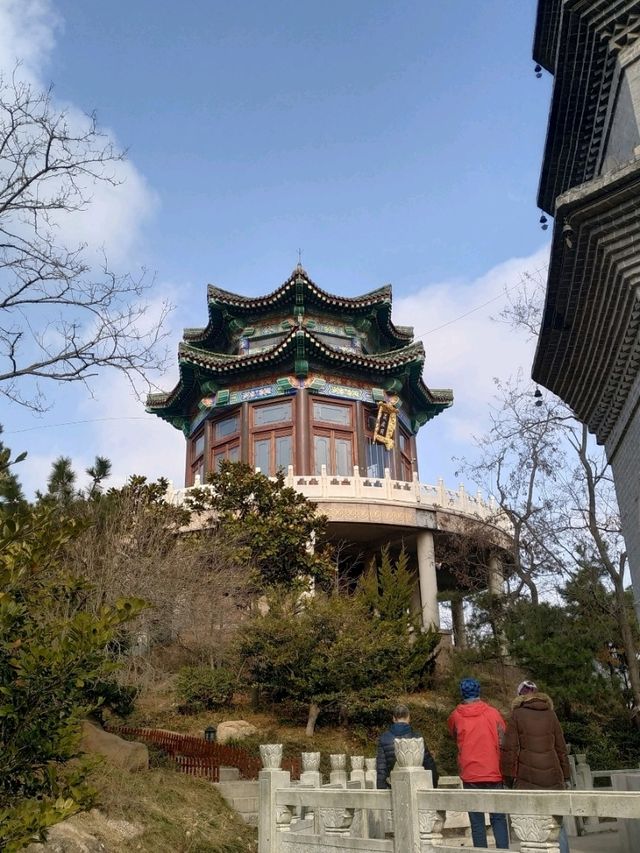 잔잔한 바다와 도시의 기억, 칭다오