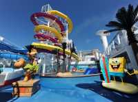 "Norwegian Breakaway: The Ship That’s Basically a NYC Party… But With More Sunscreen" 🗽🚢🌞