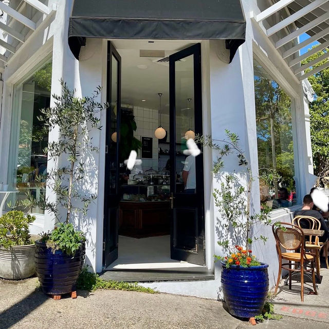 🇦🇺 The Vernon Coffeeのラテアートをみて心があったまる一杯を飲みませんか？