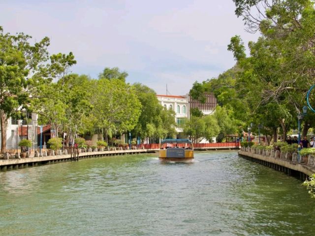 ✨Step Into Time: My Magical Malacca Getaway!⛩️🚶‍♀️🌇