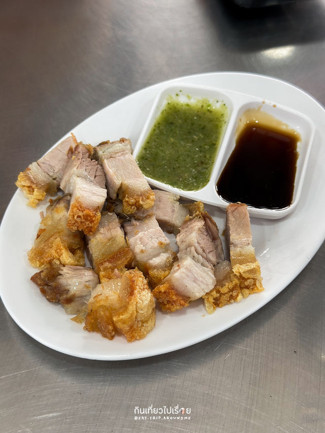 สุกี้แห้งที่อร่อยในร้านข้าวผัด