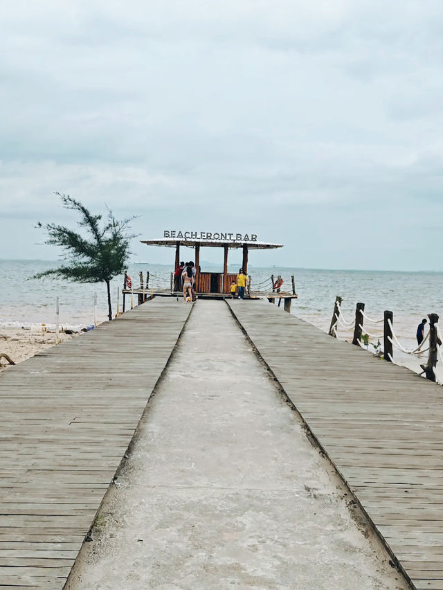 Next Level Koffie & Beachfront Bar