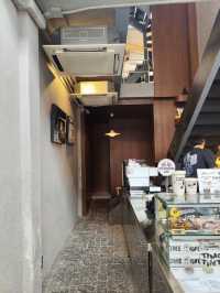 曼谷｜  每杯咖啡都是一件專屬藝術品