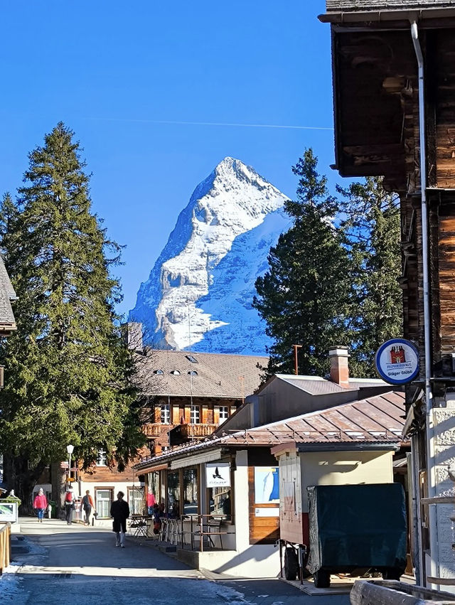 🏞️ 靜謐冬日山村｜瑞士米倫小鎮 Mürren