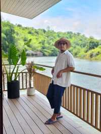 พักแพริมน้ำสุดหรู ใช้ชีวิตลูกคุณหนูที่กาญจนบุรี