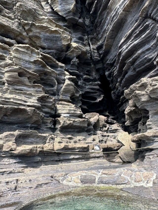 Yongmeori Coast: Where Jeju’s Natural History Comes Alive
