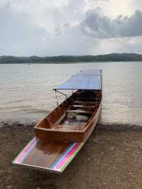 ล่องเรือชมวัดจมน้ำ สังขระบุรี