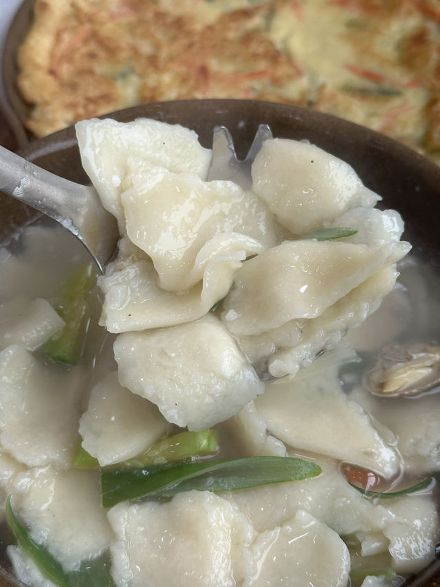 여름에 더 맛있는 군산 칼국수 맛집