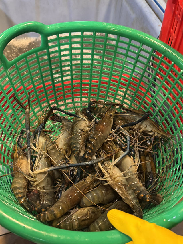 越南🇻🇳胡志明半夜最有名最大菜市場‼️