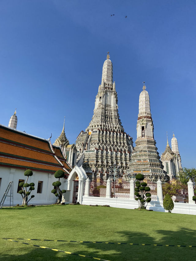 【タイ三大寺院】ワットアルンが美しすぎた🇹🇭