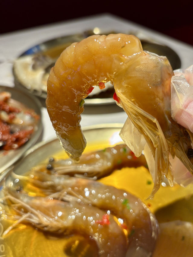 【大阪・東梅田】韓国に本店を構える海鮮料理専門店「シンサコッケダン」