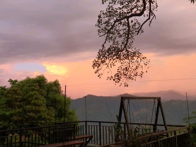 Amazing Borneo - Land of the Headhunters !