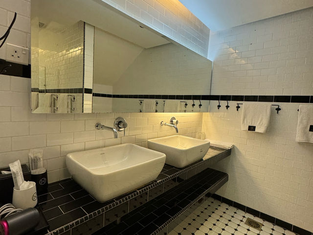 Charming Stay at M Boutique Station 18, Ipoh – Stylish Comfort with a Few Quirks