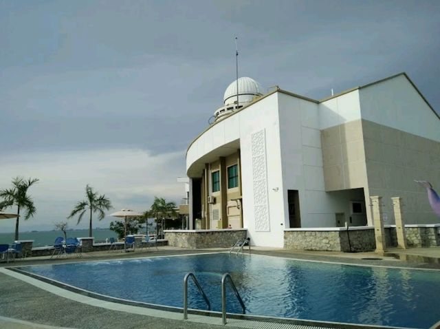 “Klana Beach Resort – Serene Seaside Escape with Friendly Service, Vintage Vibes”