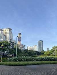  Santiphap Park – A Peaceful Escape in the Heart of Bangkok 🌇