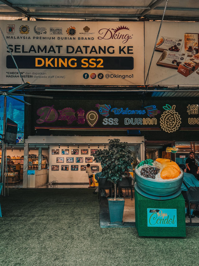 Durian to Go – My Afternoon Takeaway at DKING SS2