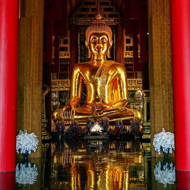 วัดบ้านเด่น - สถาปัตยกรรมงดงามแห่งเชียงใหม่