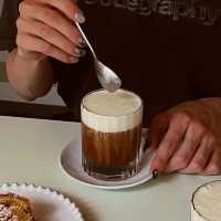 PARLOR NOON cafe