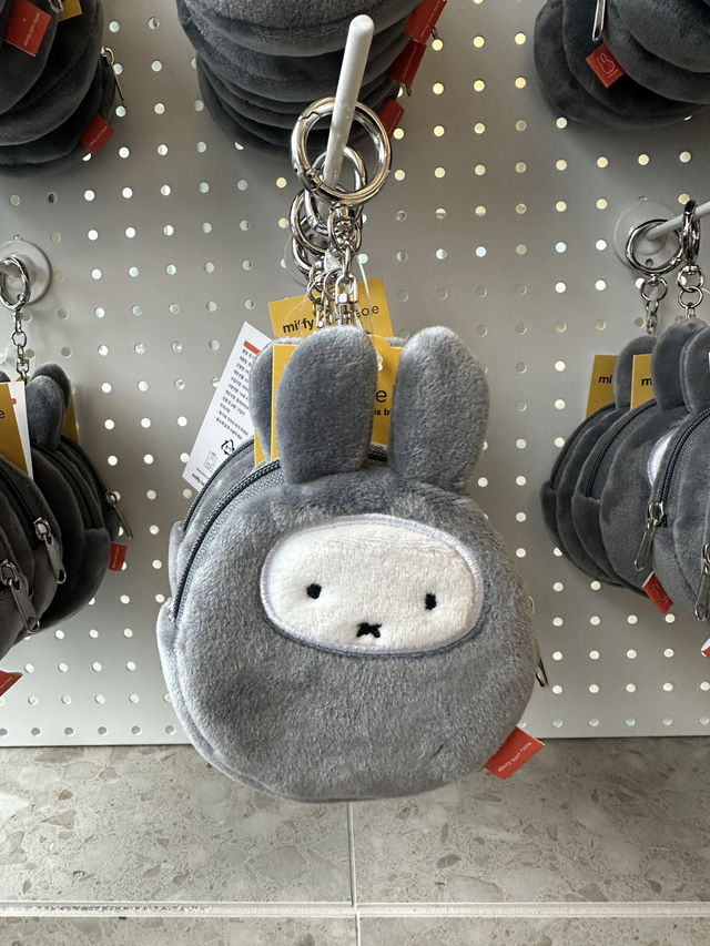귀여운 미피캐릭터로 가득한 ‘거제 미피카페’ 🐰🩷