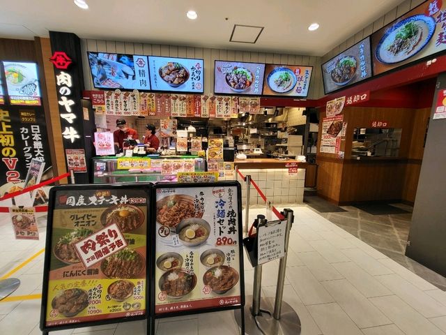 有得吃有得玩有的逛，還能觀賞超美神戶港夜景的購物中心/神戶馬賽克廣場