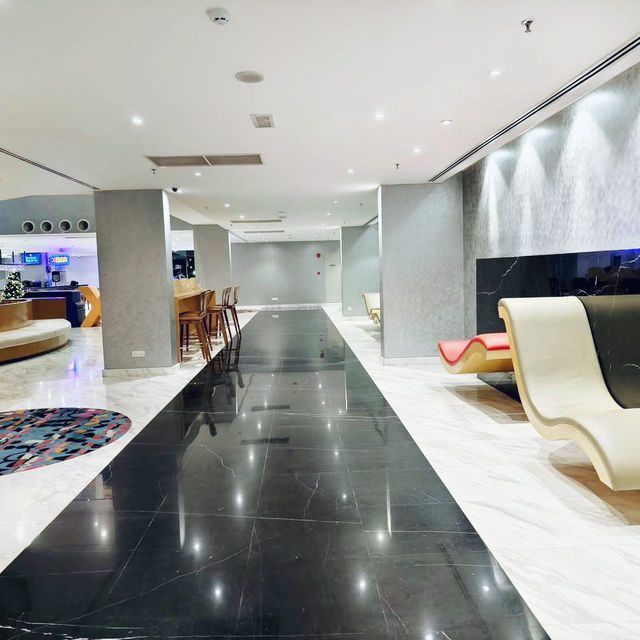 Smart, Simple, and Central: Holiday Inn Express JB Shines 🇲🇾