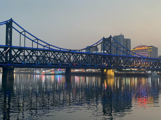 Dandong 