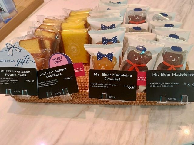 Paris Baguette boulangerie at One Utama, Damansara Utama. 