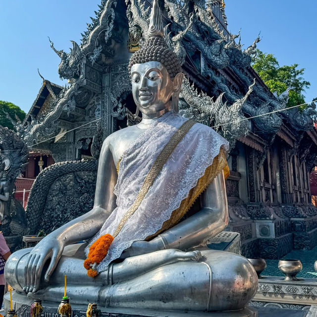 ✨🐉 *Wat Sri Suphan: Chiang Mai’s Dazzling Silver Temple* 🏯💎