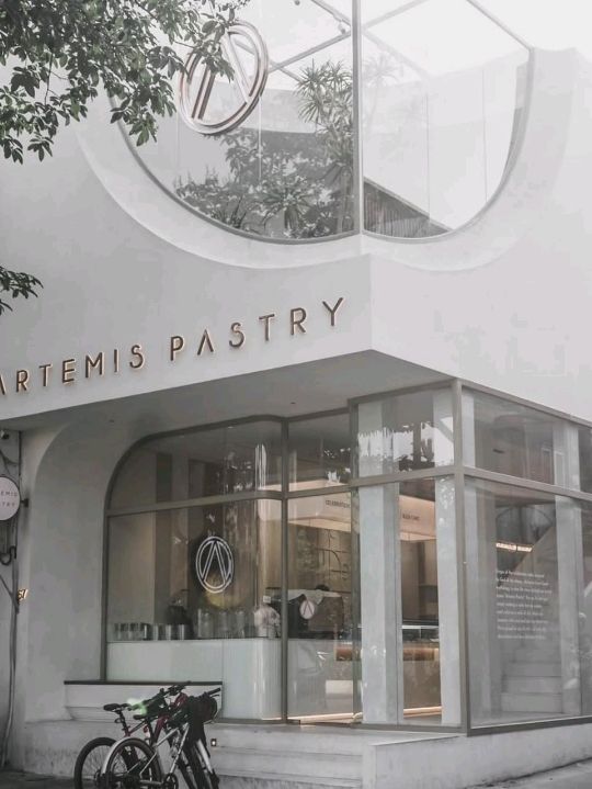 Artemis Pastry