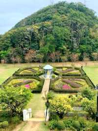 Victoria Peak Garden: A Quiet Escape Above Hong Kong