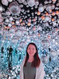 Enchanting World of Digital Art— TeamLab Borderless Tokyo 