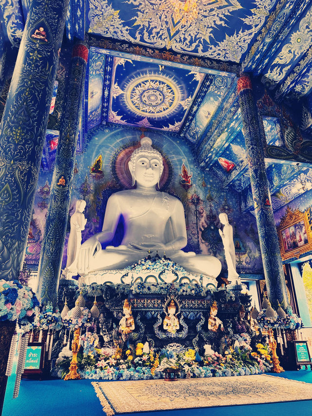 The Rong Suea Ten Temple, museum 
