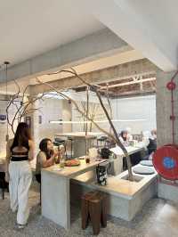 Sulb Cafe เป็นคาเฟ่สไตล์ลอฟต์สุดชิค