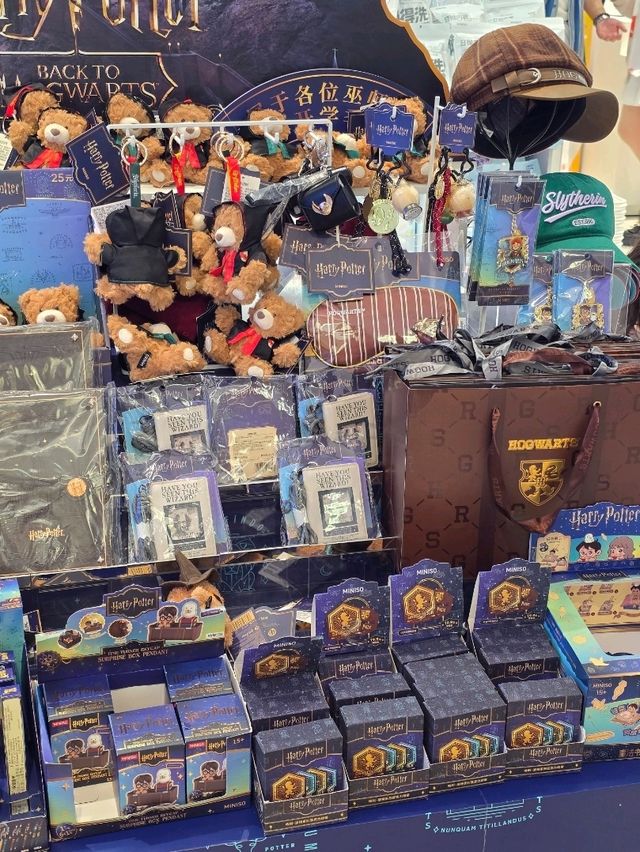 【深圳】Miniso x Harry Potter 一系列精品文具 盲盒 【深圳】Miniso x Harry Potter 一系列精品文具 盲盒