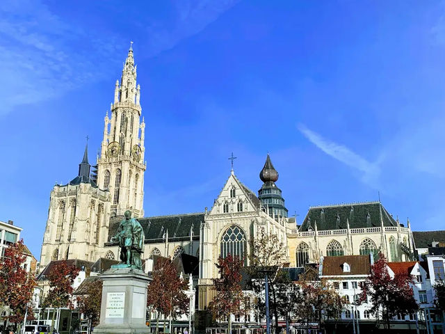 【ルーベンスの傑作に出会う⛪】アントワープ大聖堂（Onze-Lieve-Vrouwekathedraal）