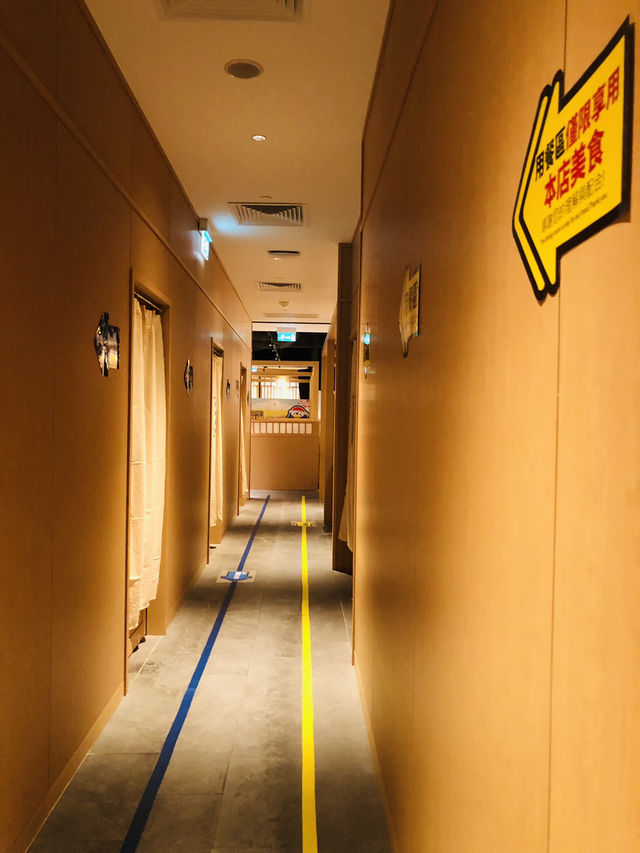 很舒適的美食區供給市民們在這裏品嚐🫶🫶🫶 很舒適的美食區供給市民們在這裏品嚐🫶🫶🫶