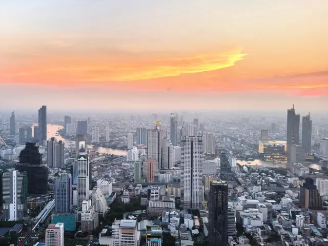 曼谷王權大樓高空視野體驗