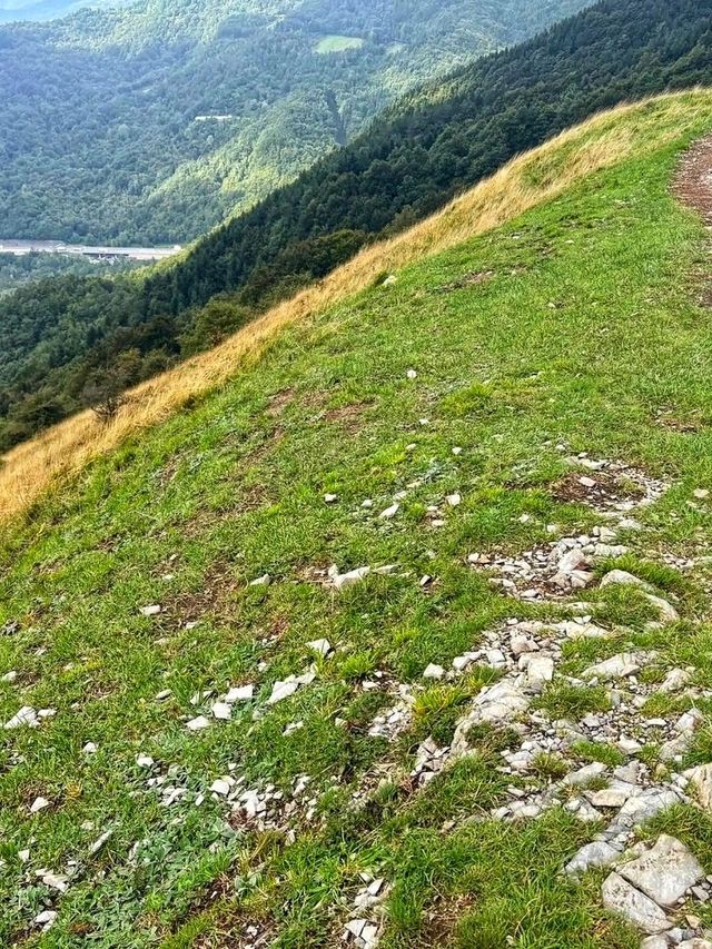 🏞️ Apennine Mountains – The Wild Heart of Italy