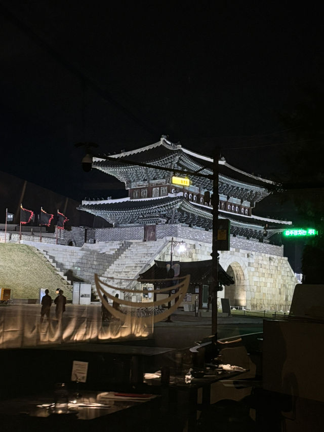 장안문 뷰 야경맛집가보자