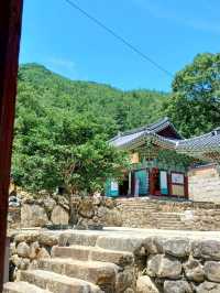 고요한 산사의 쉼터