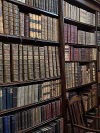 🏰🌿 Heritage & Gardens at Fulham Palace 🕰️✨