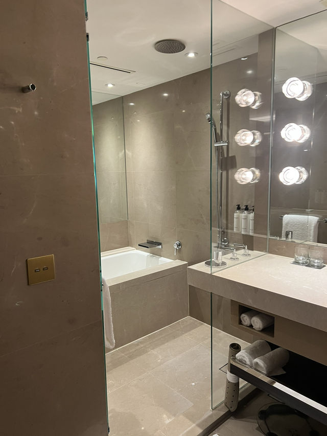 香港酒店之旅-香港君悅酒店🏨 香港酒店之旅-香港君悅酒店🏨