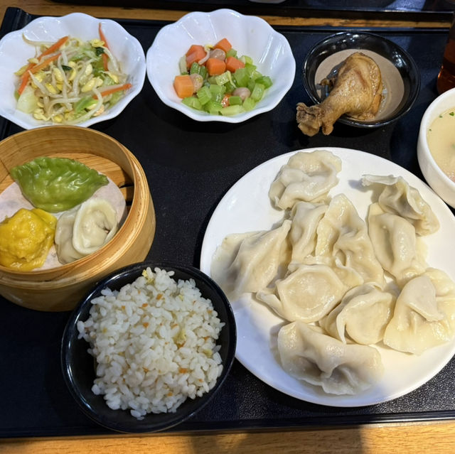 From Royal Baths to Clay Soldiers, ending with a love story — What a Day! From Royal Baths to Clay Soldiers, ending with a love story — What a Day!