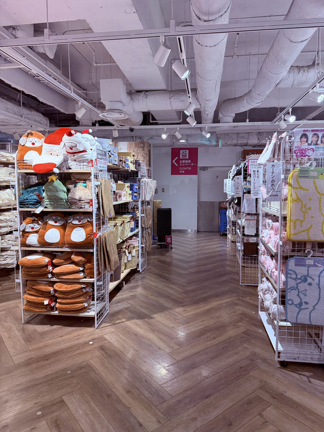 Osaka Shop Finds🌸  