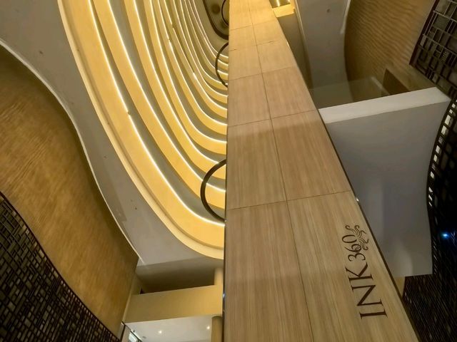 Phu Quoc｜Sunset Dinner, Night Market & INK360 Bar