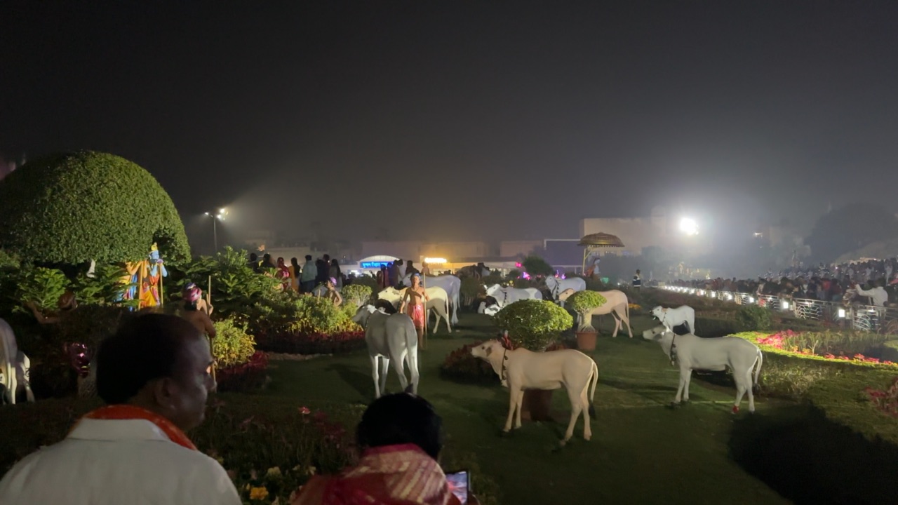 Looking for pure vibes and a soul-refreshing escape? 🌸 Head to Vrindavan! The highlight: Prem Mandir — blissful beauty, spiritual calm, and stunning architecture, all in one place. Whether you’re after peace or a slice of prosperity, this spot will seriously deliver.

Must-See in Vrindavan:
Prem Mandir
Address: Jagadguru Kripalu Dham, Shyama Shyam Dham, Jagadguru Kripalu Parishat, Shri, Sri Kripalu Maharaj Ji Marg, Vrindavan, Uttar Pradesh 281121, India
Opening Hours: 08:30–12:00, 16:30–20:30 (year-round)

Prem Mandir is a breathtaking temple dedicated to Radha Krishna and Sita Ram. The marble carvings and nightly illumination (post 6 PM) are a total visual treat! I recommend arriving before sunset to watch the temple light up and catch a magical evening atmosphere — it truly is peaceful and uplifting.

Travel Tips & Insights:
Transport: E-rickshaws are cheap and super convenient in Vrindavan. They zip you right up to the gates.
Food: Try the local Prasad (temple sweets) just outside Prem Mandir — fresh, simple, and iconic.
Weather: Summers can get intense here. Wear comfy clothes and stay hydrated with bottled water.
No entry fees at Prem Mandir, but shoes must be left at the temple counter — socks are game-changers!
For true tranquility, visit on weekdays if you can, mornings are less crowded and more peaceful.

#VrindavanPeace #PremMandir #SpiritualIndia #TravelTips #tripdotcom